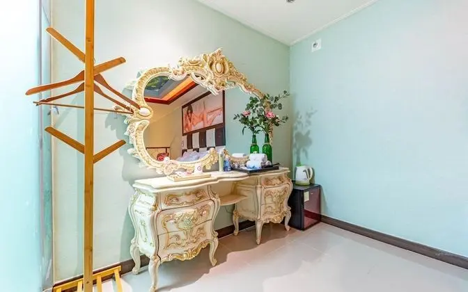 Oda (Standard C (1 room 1 parking drive-in)