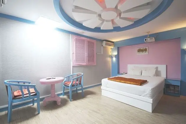 Oda (Special Room)