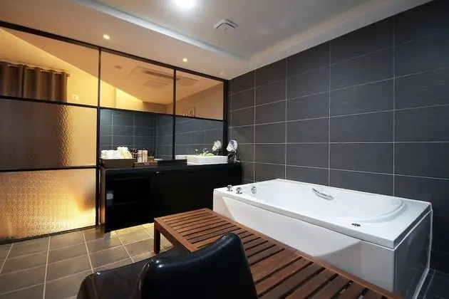 Oda (General room (1 room 1 parking lot wh)