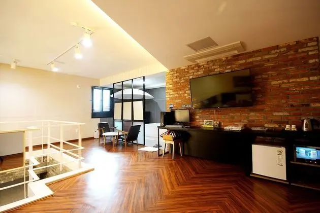 Oda (Special room (1 room 1 parking 1 bed )