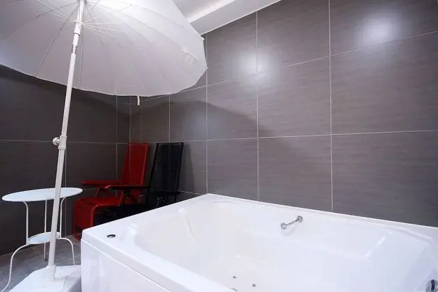 Oda (Special room (1 room 1 parking 1 bed )