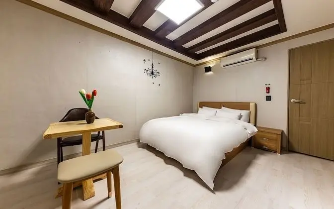 Oda (Standard room)