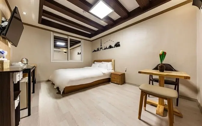 Oda (Standard room)