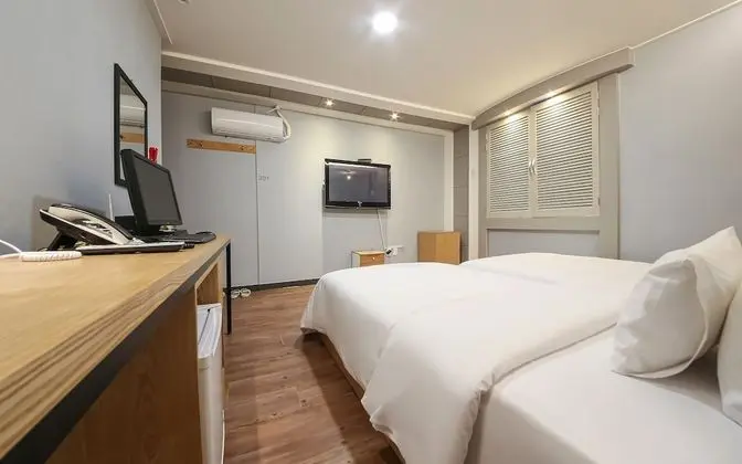 Oda (Suite Twin (Netflix available))