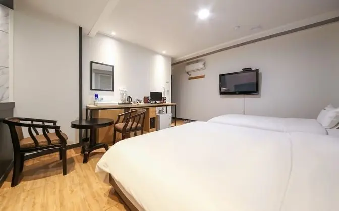 Oda (Suite Twin (Netflix available))