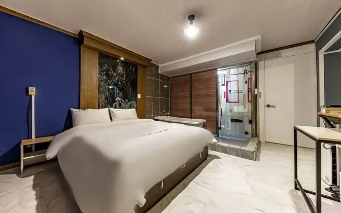 Oda (Two rooms (double + double))