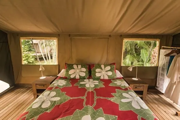 Luxury Tent, Ensuite, Mountain View