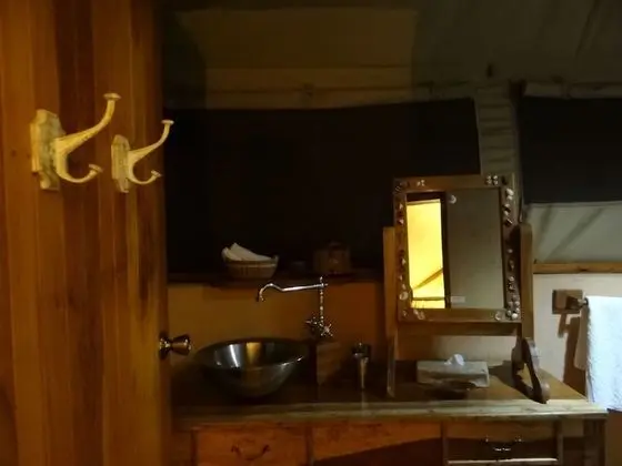 Luxury Çadır, 2 Tek Kişilik Yatak, Özel Banyo, Bahçe Manzaralı