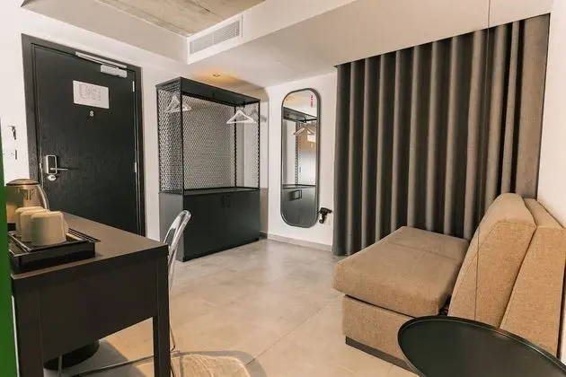 Comfort Tek Büyük veya İki Ayrı Yataklı Oda