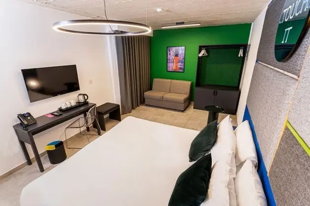 Comfort Tek Büyük veya İki Ayrı Yataklı Oda