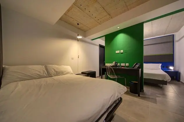 Comfort Tek Büyük veya İki Ayrı Yataklı Oda