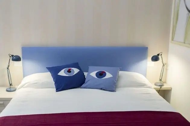 Tek Büyük veya İki Ayrı Yataklı Oda