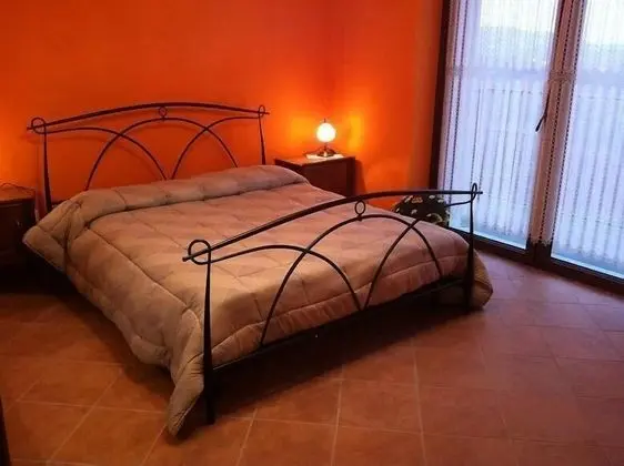 Tek Büyük Yataklı Oda, Balkon