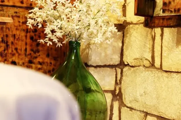 Traditional Tek Büyük Yataklı Oda