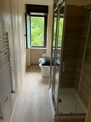 Basic Üç Kişilik Oda