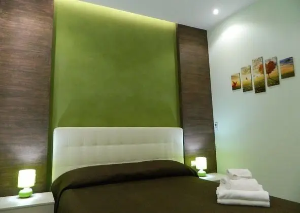 Deluxe Tek Büyük Yataklı Oda, 1 Büyük (Queen) Boy Yatak (101)