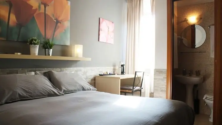 Standard Tek Büyük Yataklı Oda