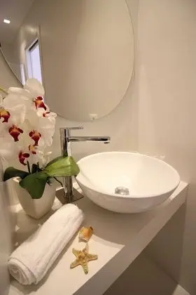 Tek Büyük Yataklı Oda, Veranda, Dağ Manzaralı