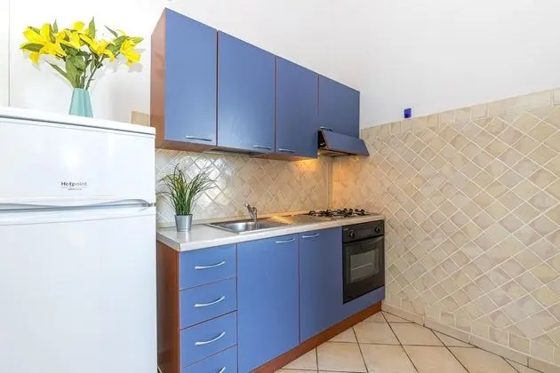 Family Apart Daire, 1 Çift Kişilik Yatak ve Çekyat (Il Borgo 2/15 700MT From The Beach)