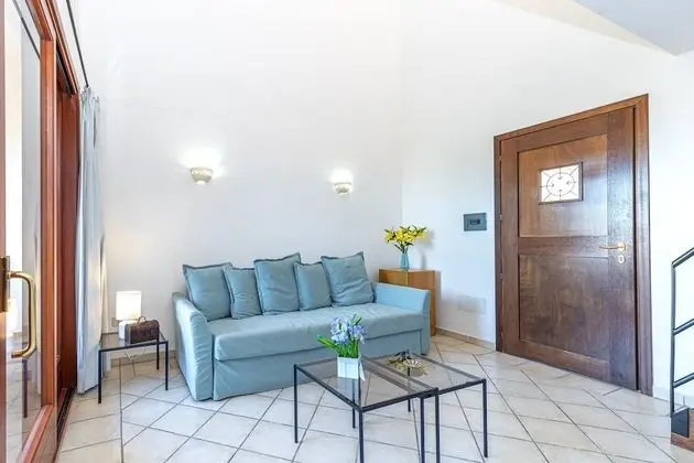 Family Apart Daire, 1 Çift Kişilik Yatak ve Çekyat (Il Borgo 2/15 700MT From The Beach)