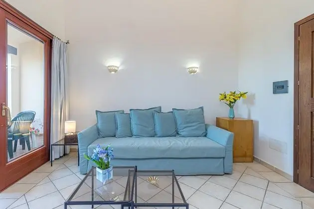 Family Apart Daire, 1 Çift Kişilik Yatak ve Çekyat (Il Borgo 2/15 700MT From The Beach)