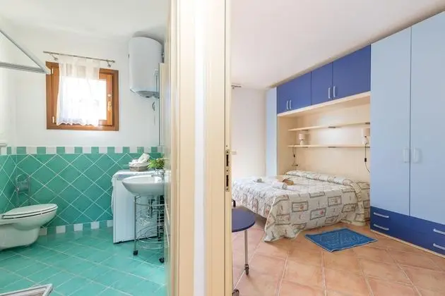 Family Apart Daire, Birden Çok Yatak (Il Borgo Cirri 700 MT From The Beach)