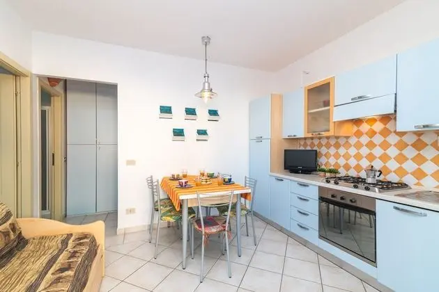 Family Apart Daire, Birden Çok Yatak (Il Borgo Vip D9 700Mt From The Beach)