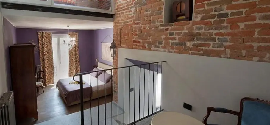 Tek Büyük Yataklı Oda (Castagno)