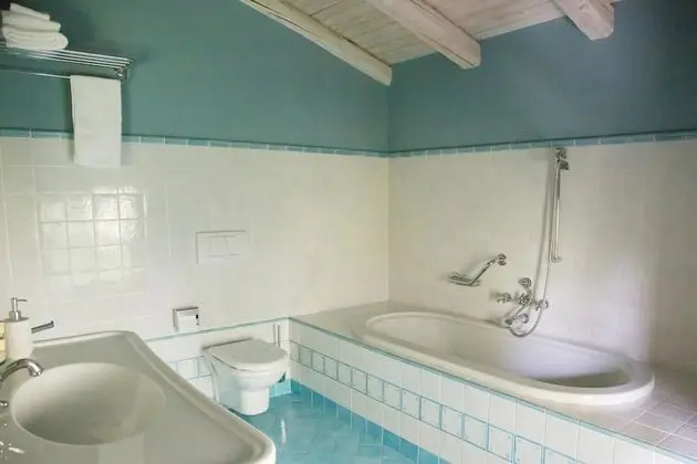 Junior Süit, 1 Büyük (Queen) Boy Yatak ve Çekyat, Sigara İçilmez, Bahçe Manzaralı