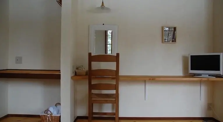 Standard Oda (Wood Room Regular)
