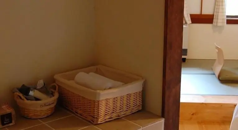 Standard Oda (Wood Room Regular)