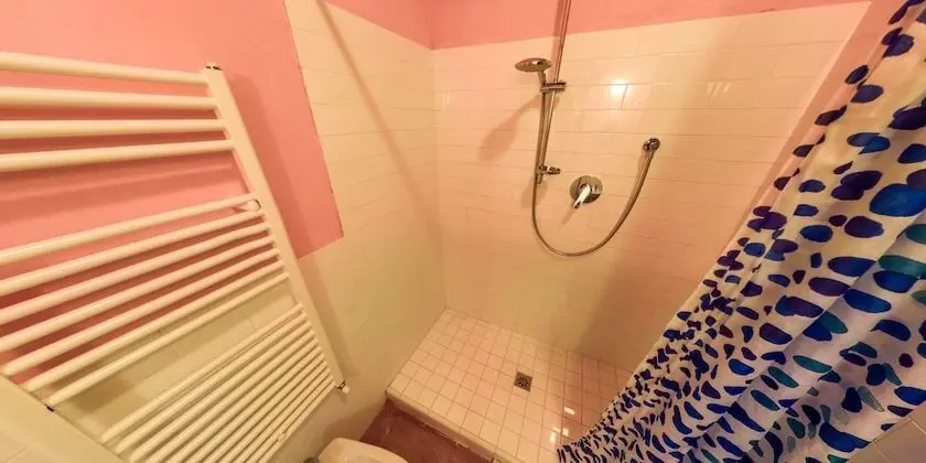 Tek Büyük veya İki Ayrı Yataklı Oda, Özel Banyo