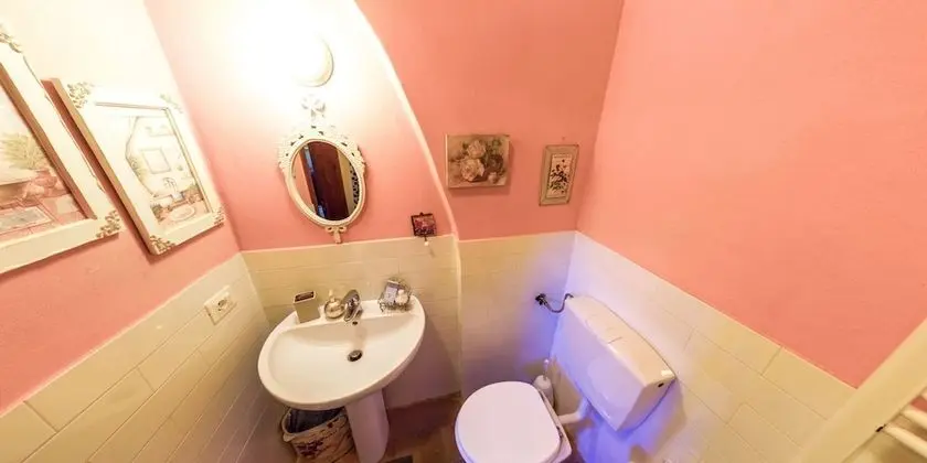 Tek Büyük veya İki Ayrı Yataklı Oda, Özel Banyo