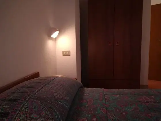 Üç Kişilik Oda