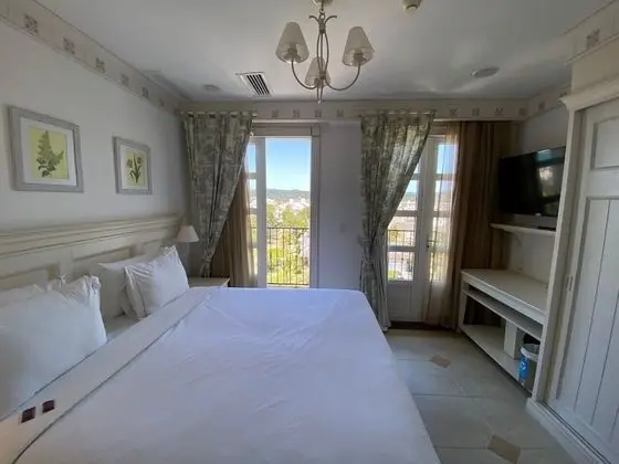 Deluxe Stüdyo Süit