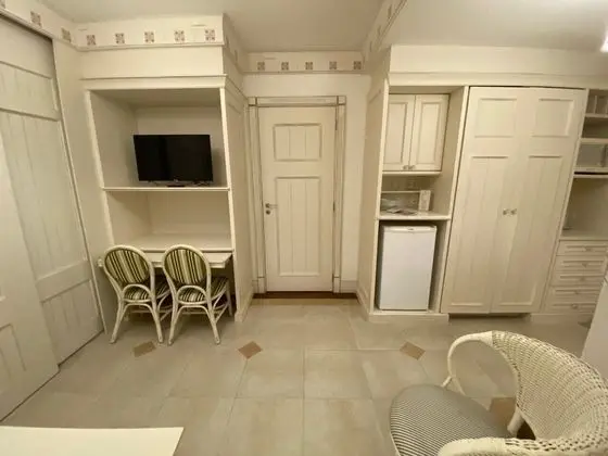 Deluxe Stüdyo Süit