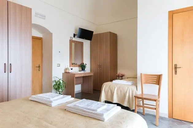 Family Üç Kişilik Oda, Birden Çok Yatak, Banyolu/Duşlu, Şehir Manzaralı