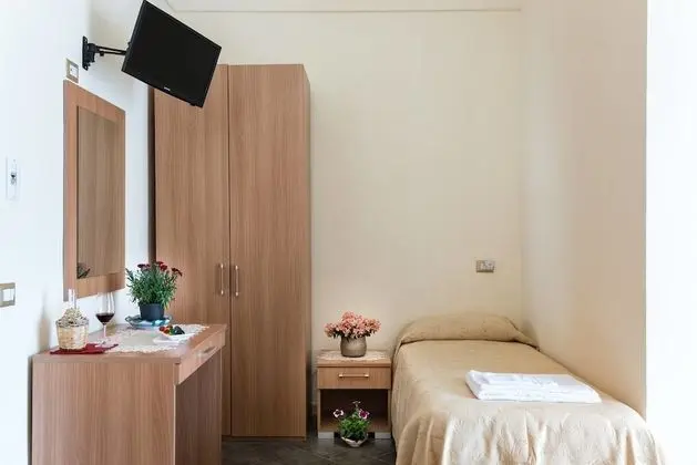 Family Üç Kişilik Oda, Birden Çok Yatak, Banyolu/Duşlu, Şehir Manzaralı