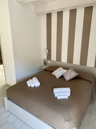 Exclusive Tek Büyük Yataklı Oda