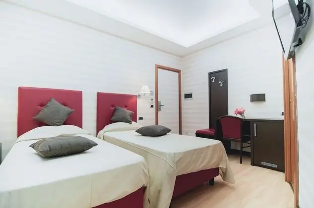 Tek Büyük veya İki Ayrı Yataklı Oda