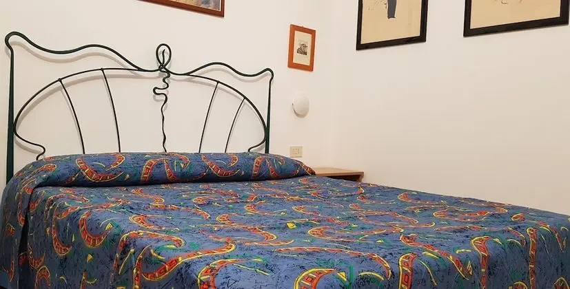 Tek Büyük Yataklı Oda (Montemignaio)