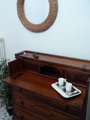 Tek Büyük Yataklı Oda, Özel Banyo (not in room)