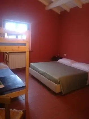 Standard Dört Kişilik Oda