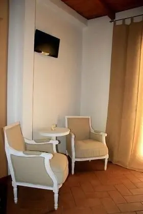 Basic Tek Büyük Yataklı Oda