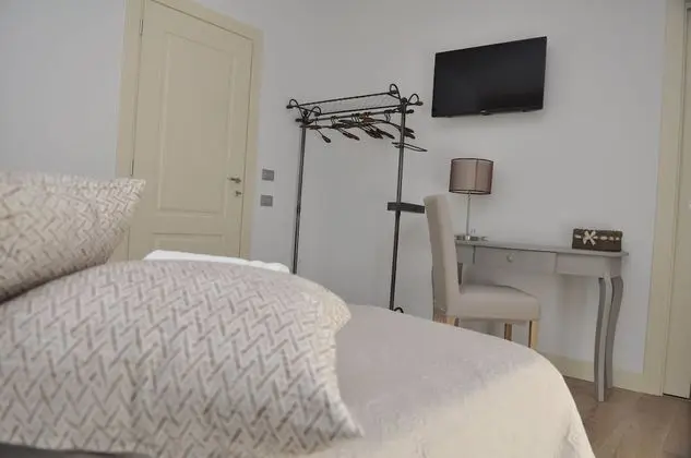 Comfort Tek Büyük Yataklı Oda, Bahçe Manzaralı