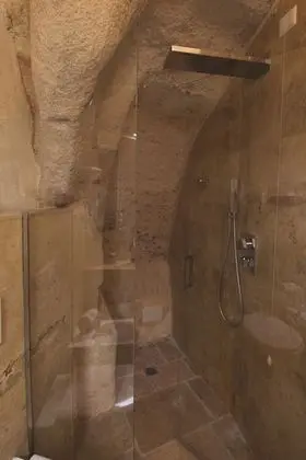 Comfort Dört Kişilik Oda, Banyolu/Duşlu