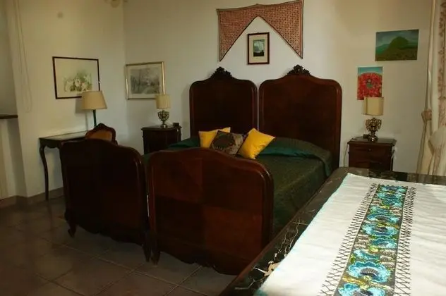 Tek Büyük Yataklı Oda