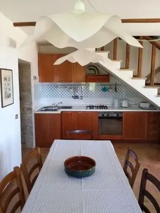 Exclusive Ev, 3 Yatak Odası, Park Manzaralı, Bahçeli (La dimora nel casale)