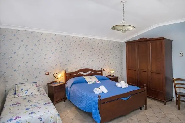 Dört Kişilik Oda, Balkon, Deniz Manzaralı