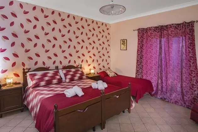 Üç Kişilik Oda, Balkon, Deniz Manzaralı